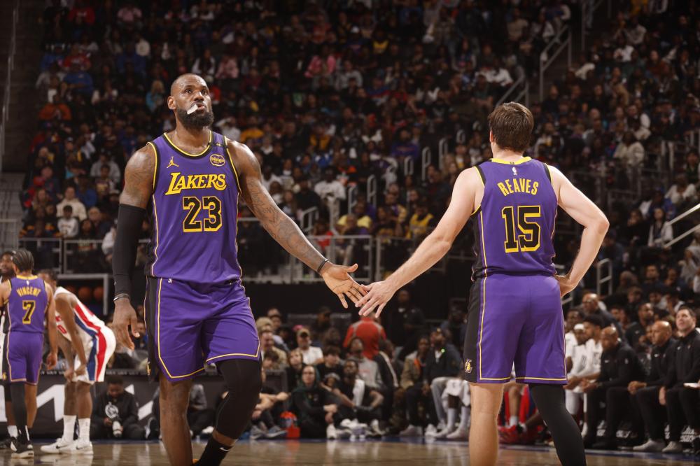 这位日本边 这位日本边